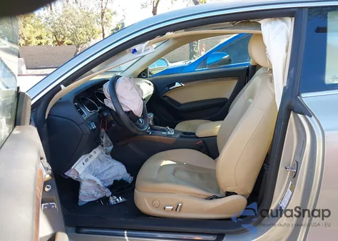 2013 Audi A5 2.0T Premium из США, поврежденный, VIN WAULFAFR7DA038054